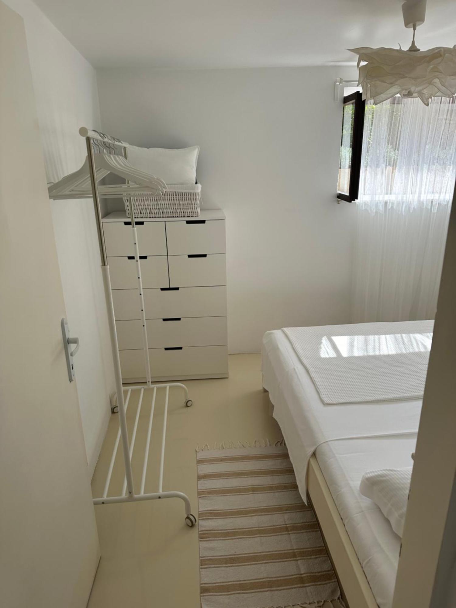 קרק Apartmani Krk מראה חיצוני תמונה