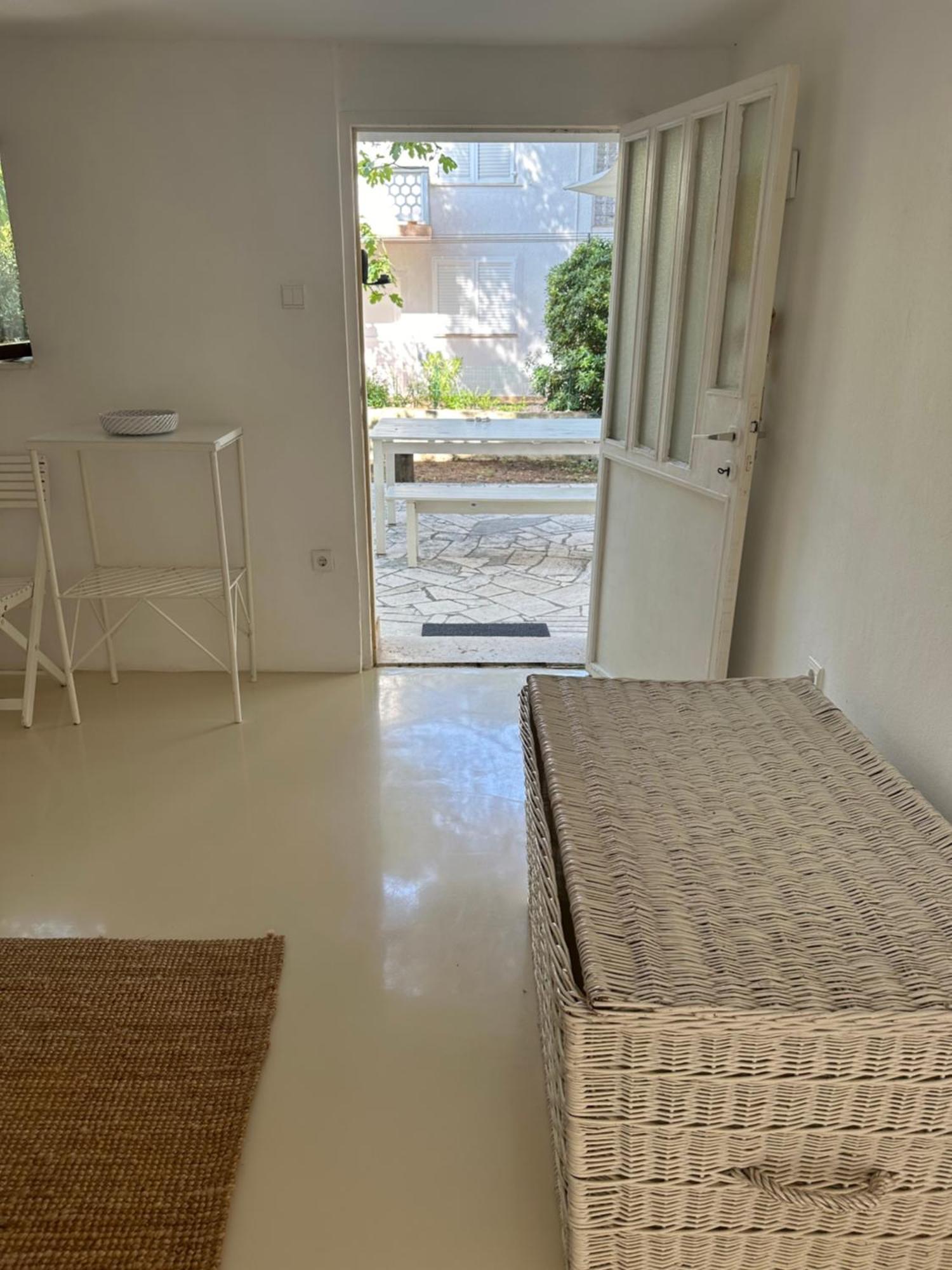 קרק Apartmani Krk מראה חיצוני תמונה